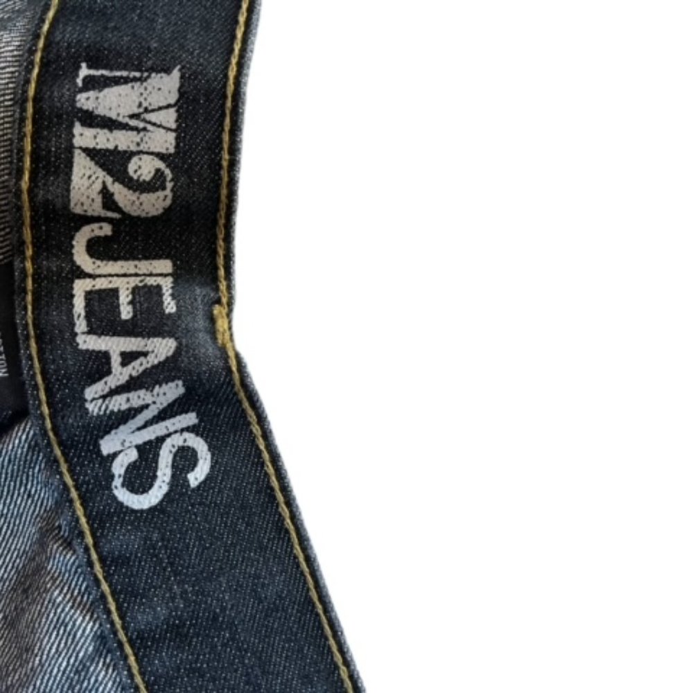M2 Jeans - Picture 2 of 4